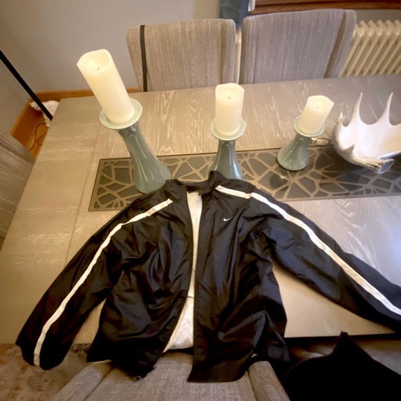 Nike vintage striped jacket - Picture 1 of 3